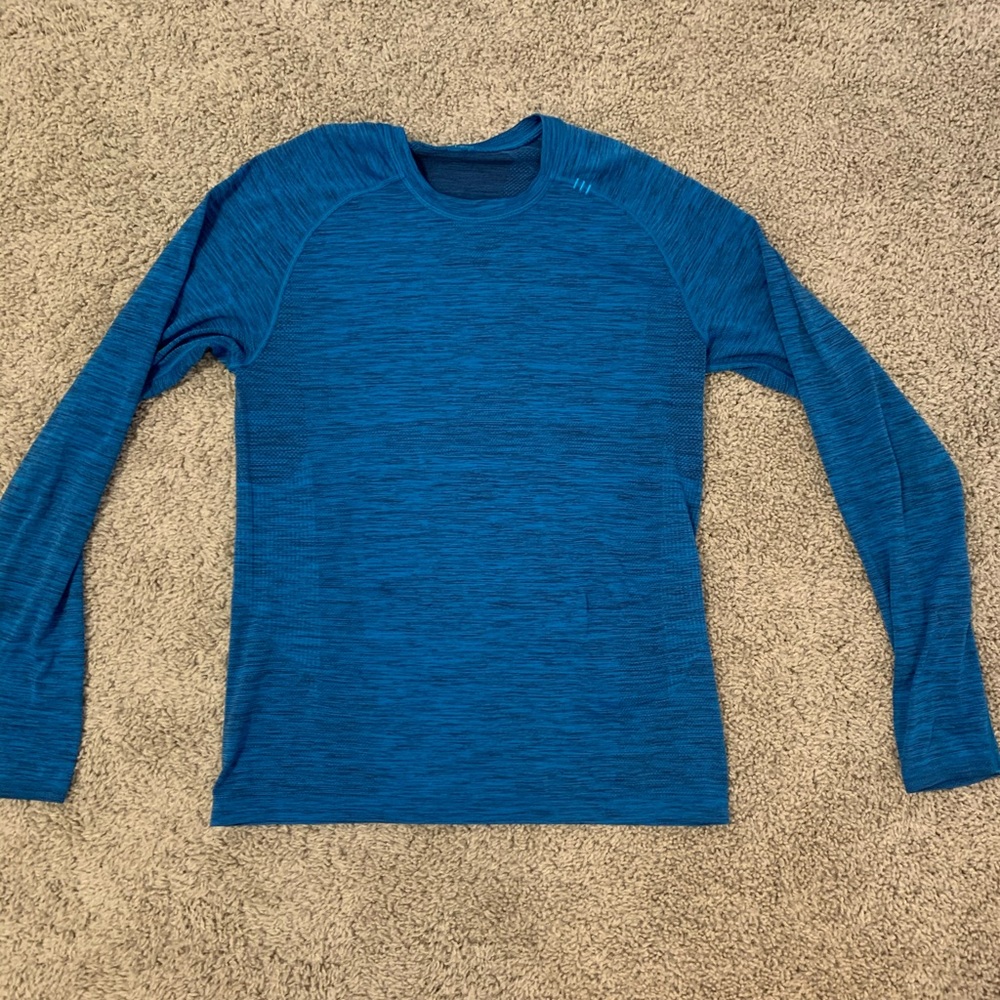 Lululemon men’s long sleeve shirt
